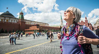 Exploring Senior Travel Discounts and Benefits: A Guide to Affordable Adventures ✈️🌍