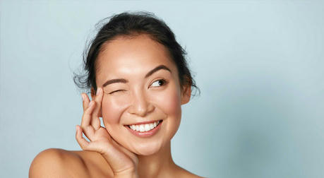 How to Achieve Glowing Skin Naturally: A Global Beauty Adventure