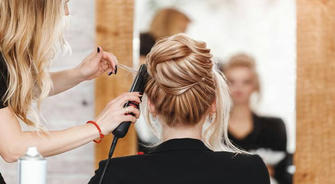 The Art and Science of Hair: A Journey into the World of Hairdressing Classes