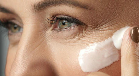 How to Prevent Premature Aging with a Smart Skincare Routine